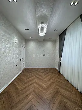 Satılır 3 otaqlı mənzil 105 m²