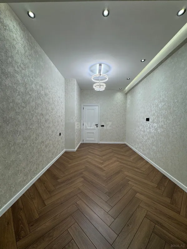 Satılır 3 otaqlı mənzil 105 m²