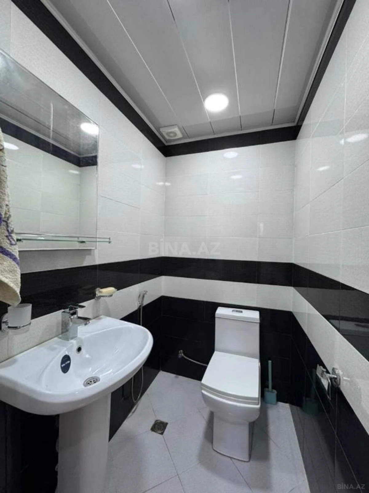 Satılır 3 otaqlı mənzil 90 m²