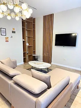 Kirayə verilir 2 otaqlı mənzil 68 m²