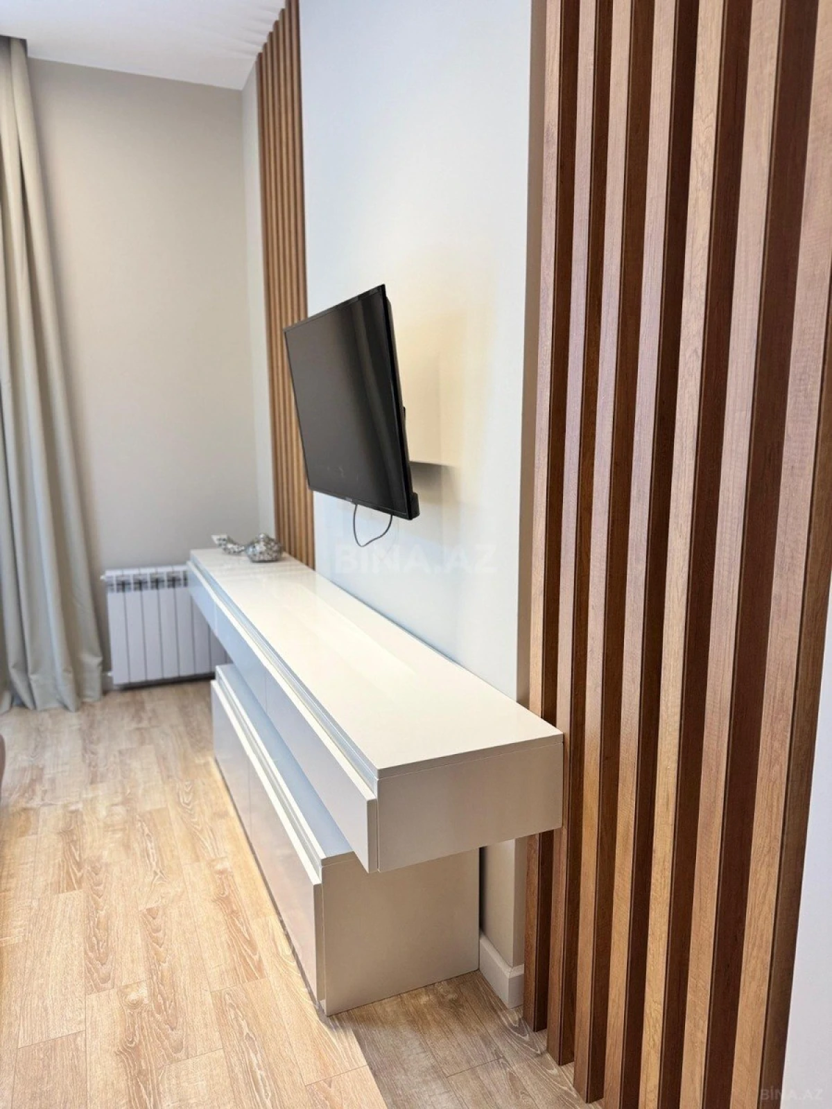 Kirayə verilir 2 otaqlı mənzil 68 m²