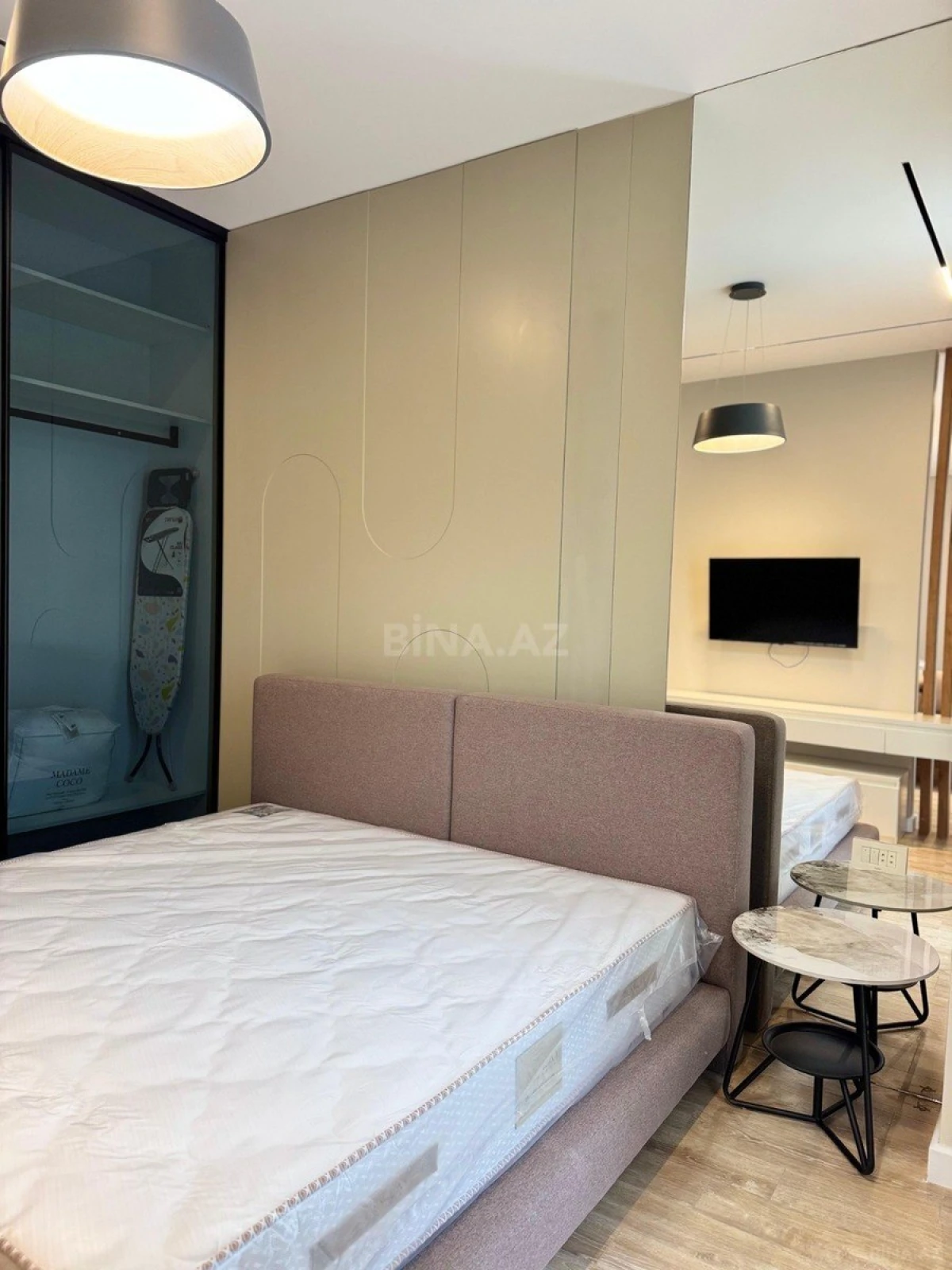 Kirayə verilir 2 otaqlı mənzil 68 m²