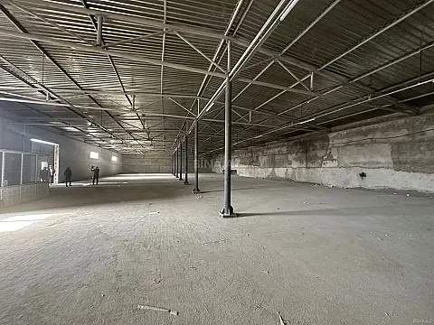 Satılır obyekt 800 m²