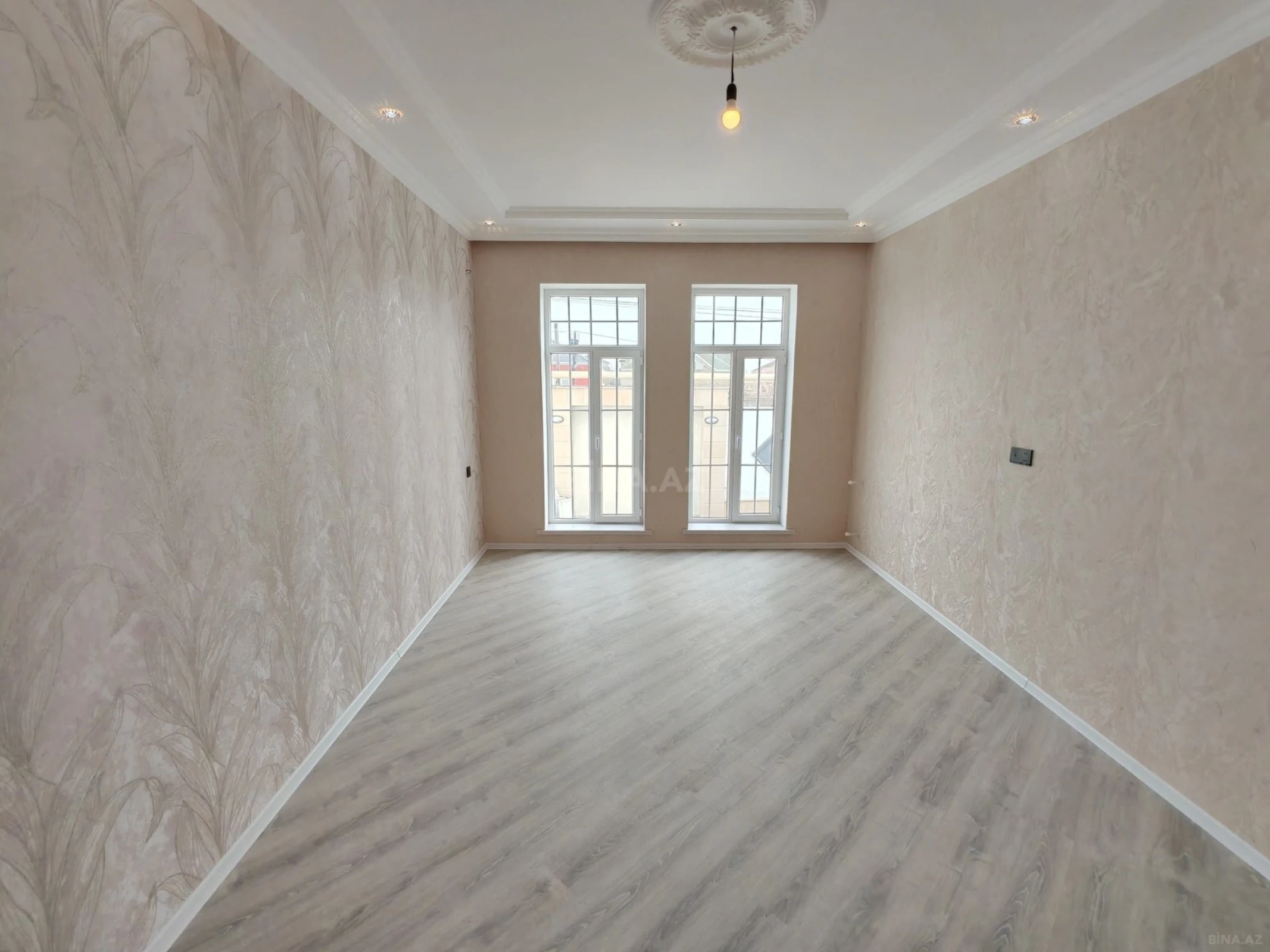 Satılır 4 otaqlı həyət evi 120 m²