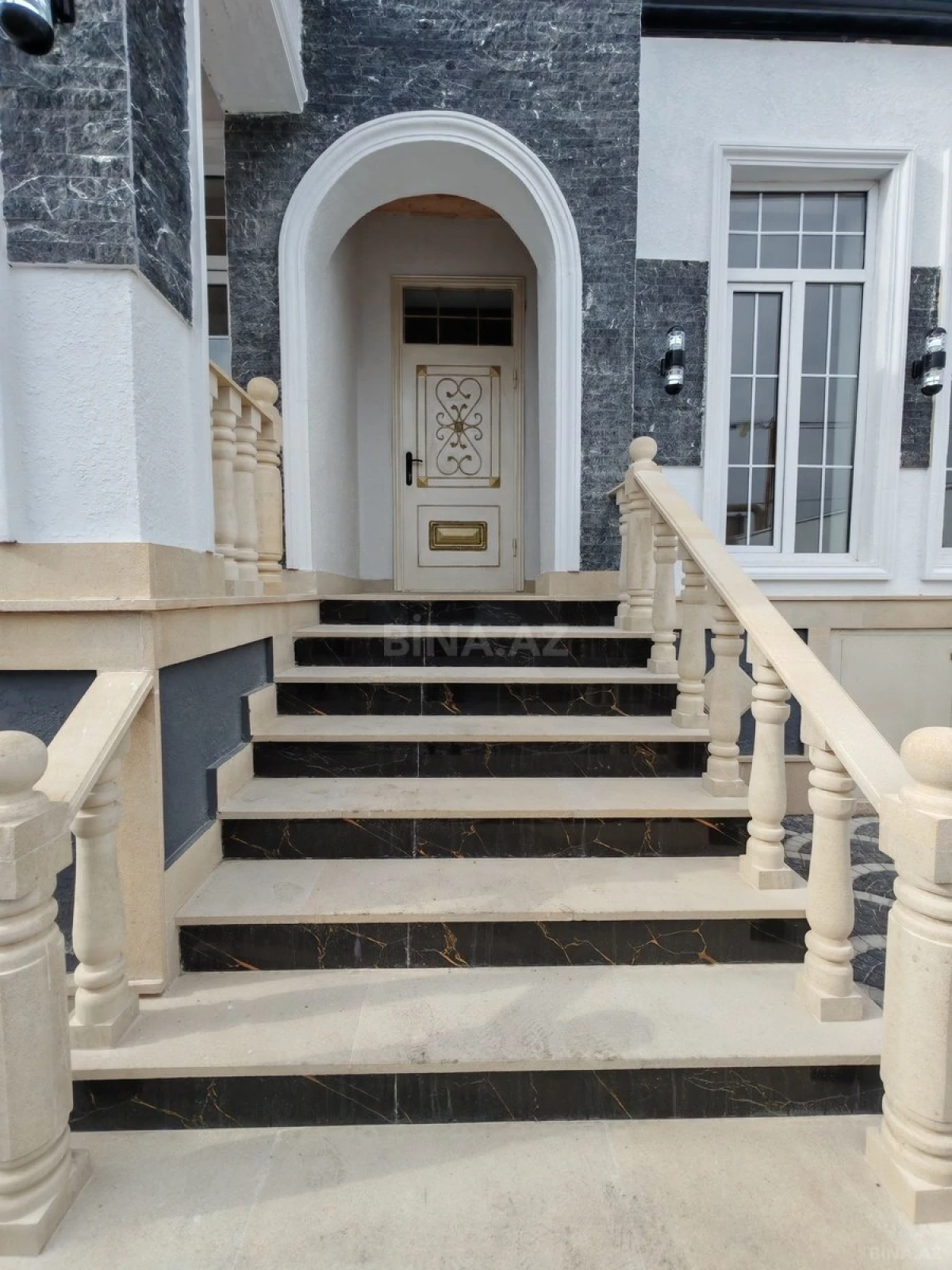 Satılır 4 otaqlı həyət evi 120 m²