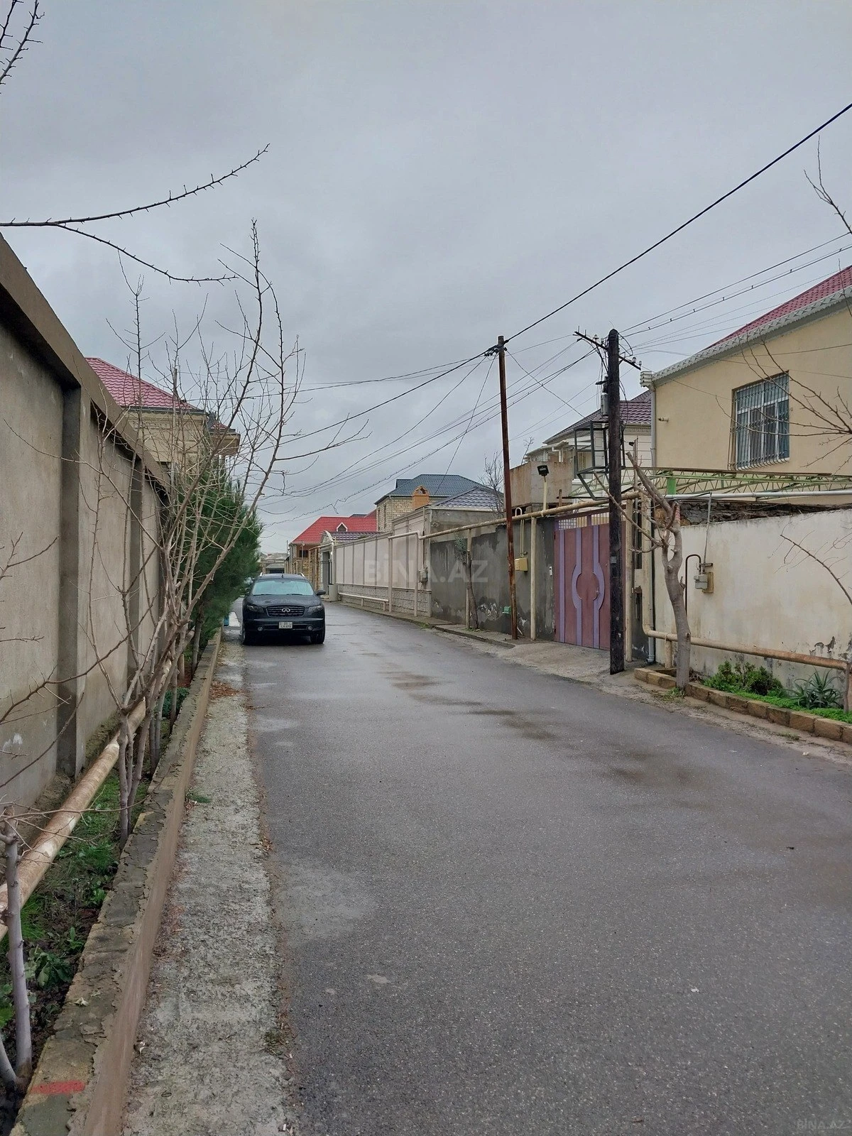 Satılır 5 otaqlı həyət evi 214 m²