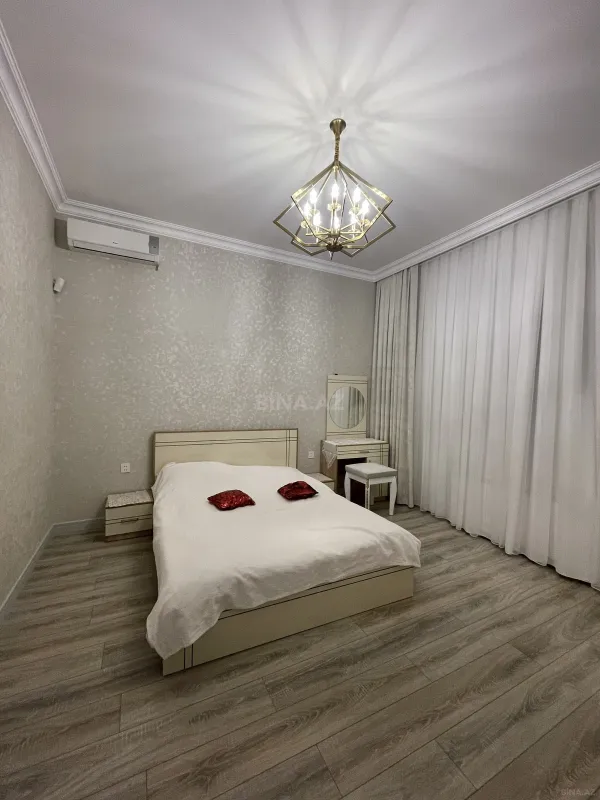 Kirayə verilir 5 otaqlı həyət evi 400 m²
