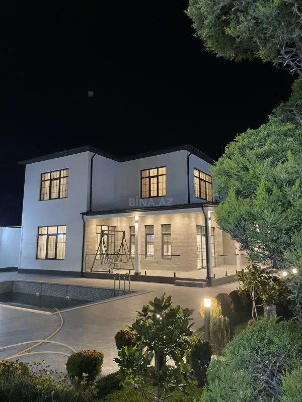 Kirayə verilir 5 otaqlı həyət evi 400 m²