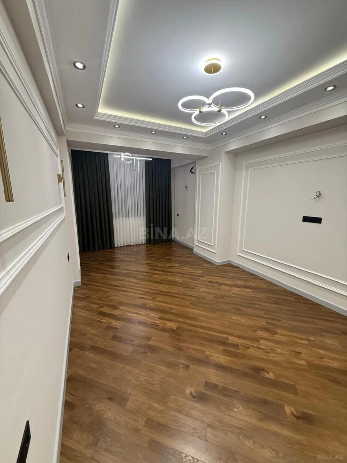 Satılır 3 otaqlı mənzil 87 m²