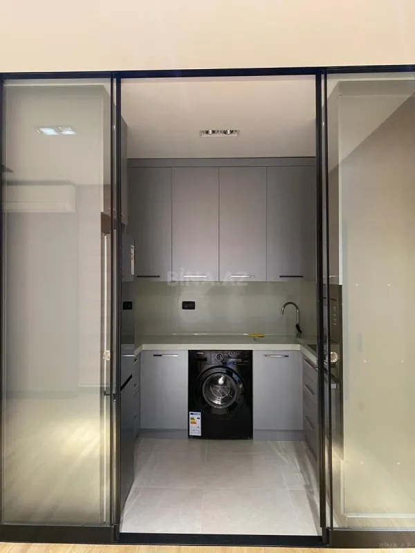 Kirayə verilir 2 otaqlı mənzil 86 m²