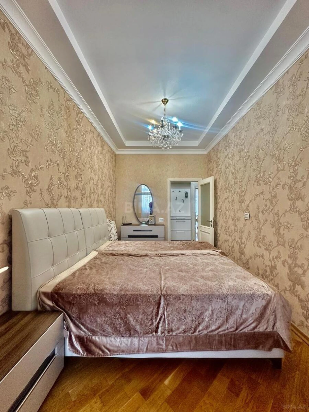 Satılır 3 otaqlı mənzil 100 m²