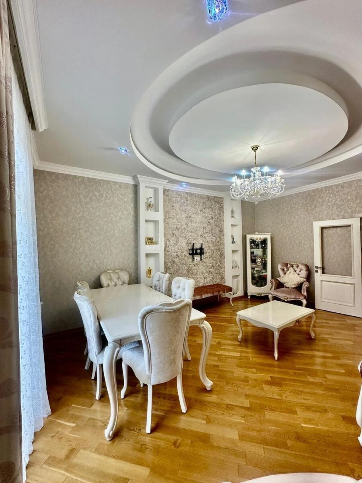 Satılır 3 otaqlı mənzil 100 m²