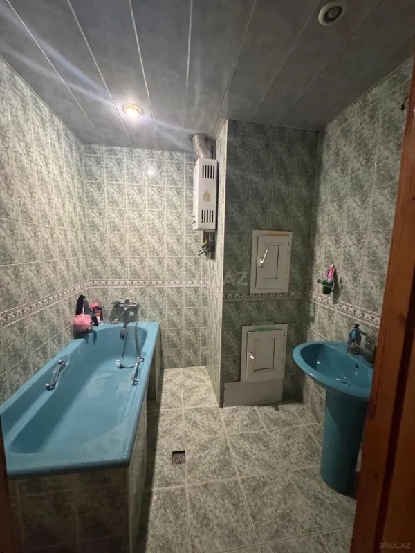 Kirayə verilir 2 otaqlı mənzil 65 m²