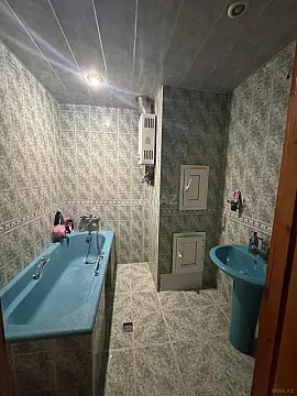 Kirayə verilir 2 otaqlı mənzil 65 m²