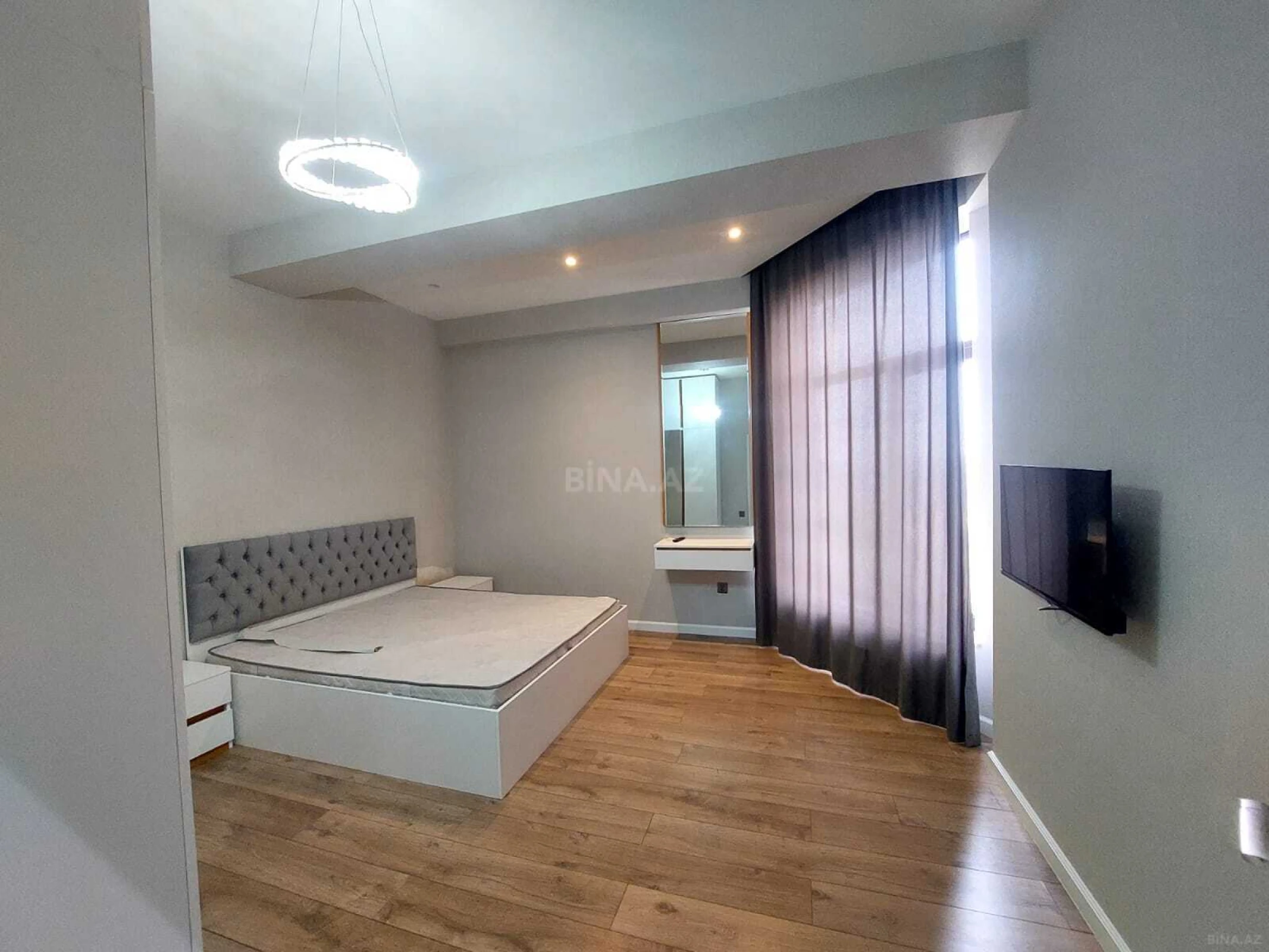 Kirayə verilir 2 otaqlı mənzil 65 m²
