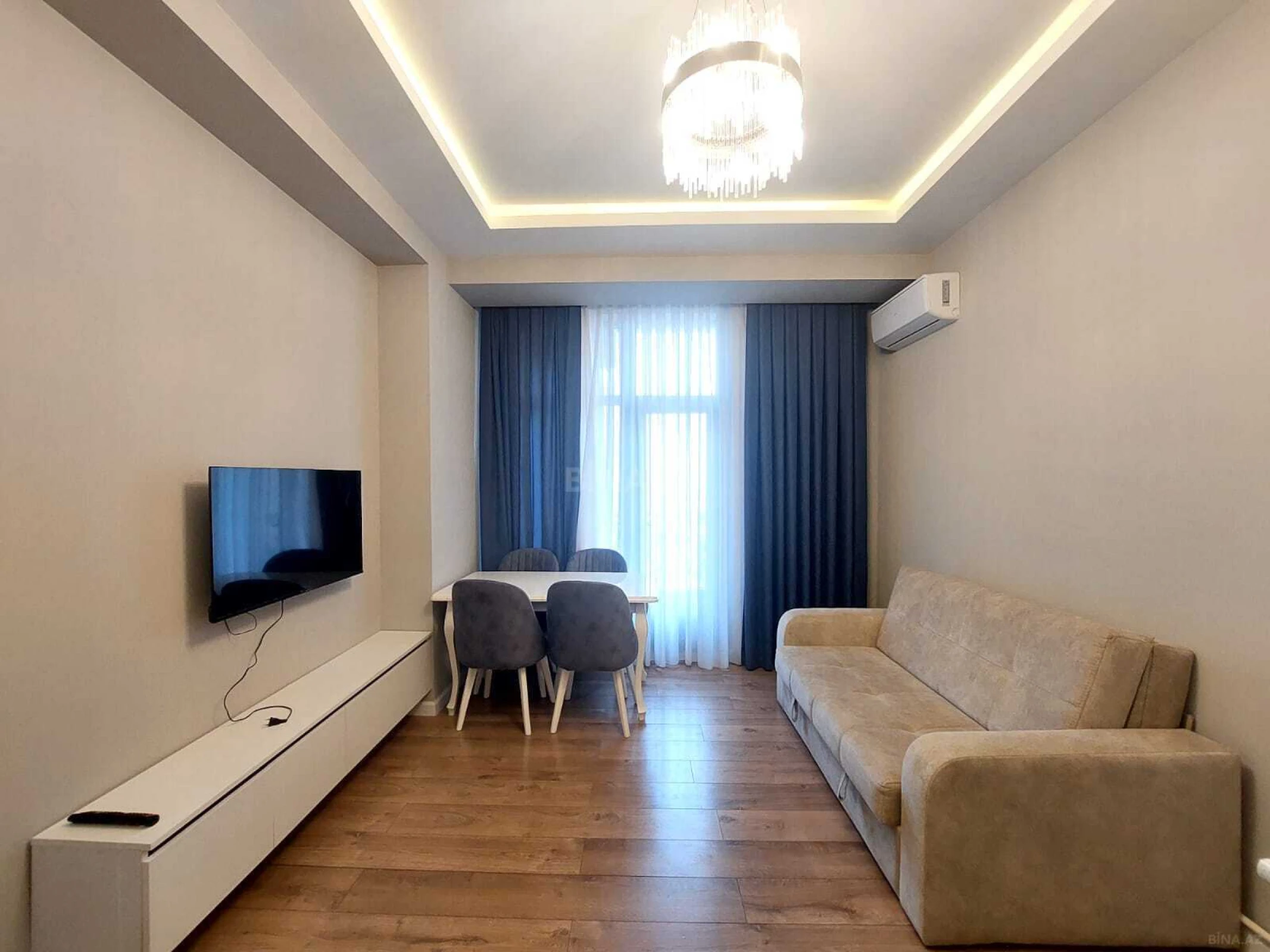 Kirayə verilir 2 otaqlı mənzil 65 m²