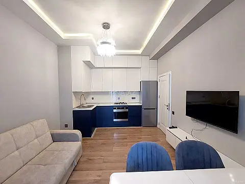 Kirayə verilir 2 otaqlı mənzil 65 m²