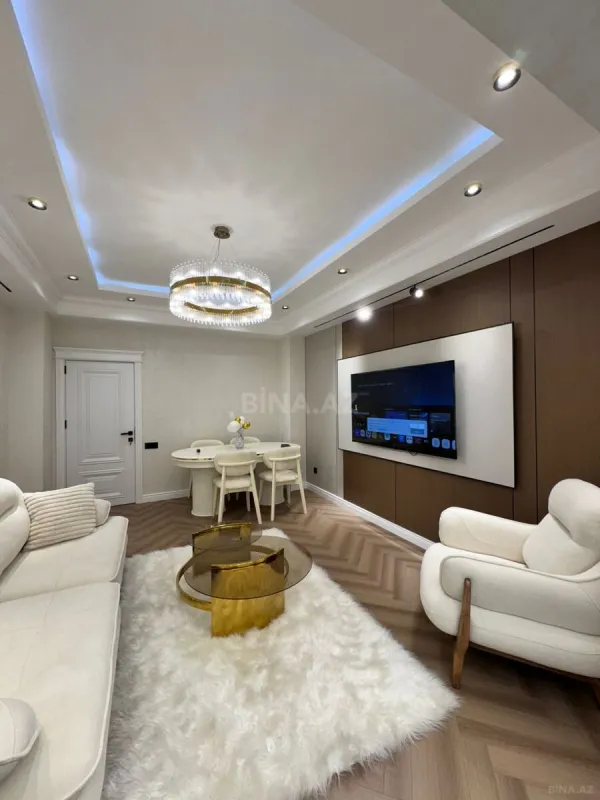 Satılır 3 otaqlı mənzil 100 m²