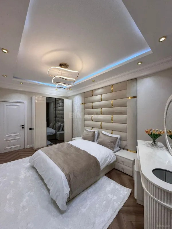 Satılır 3 otaqlı mənzil 100 m²