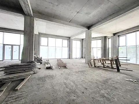 Kirayə verilir obyekt 11000 m² — Bakı, Nəsimi 11000.00 m²