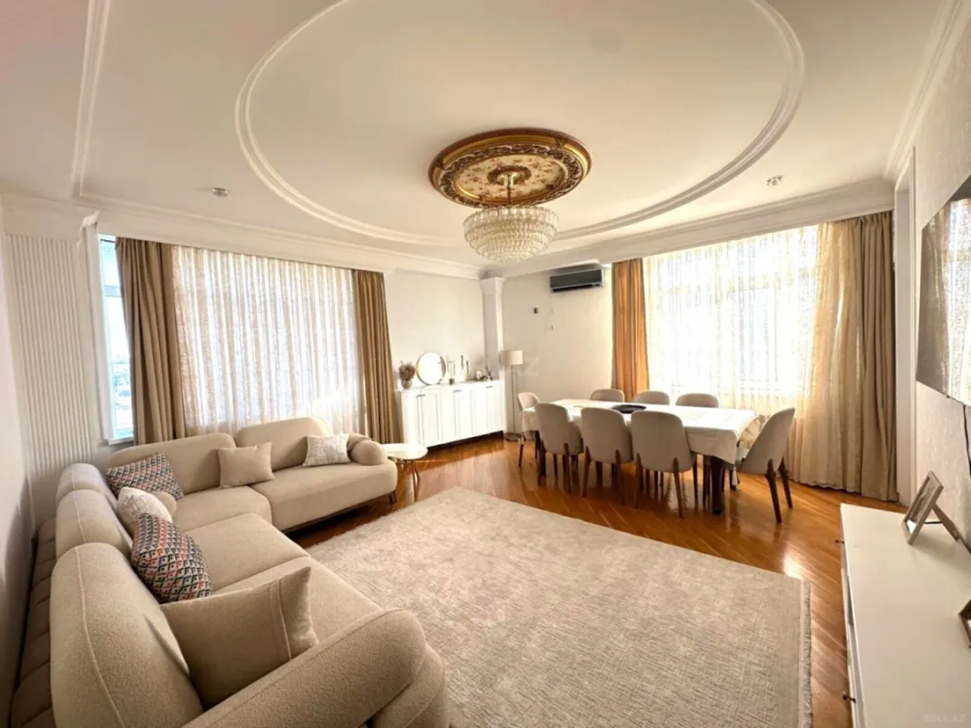 Satılır 2 otaqlı mənzil 90 m²