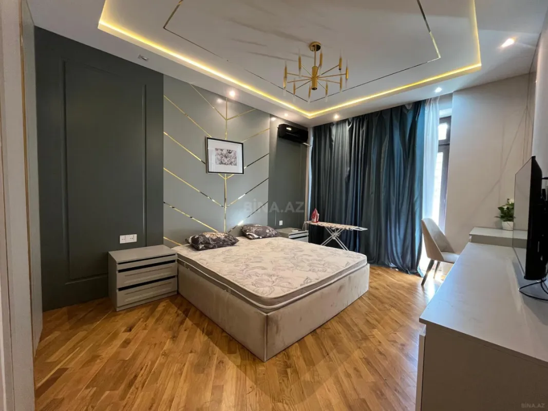 Kirayə verilir 2 otaqlı mənzil 105 m²