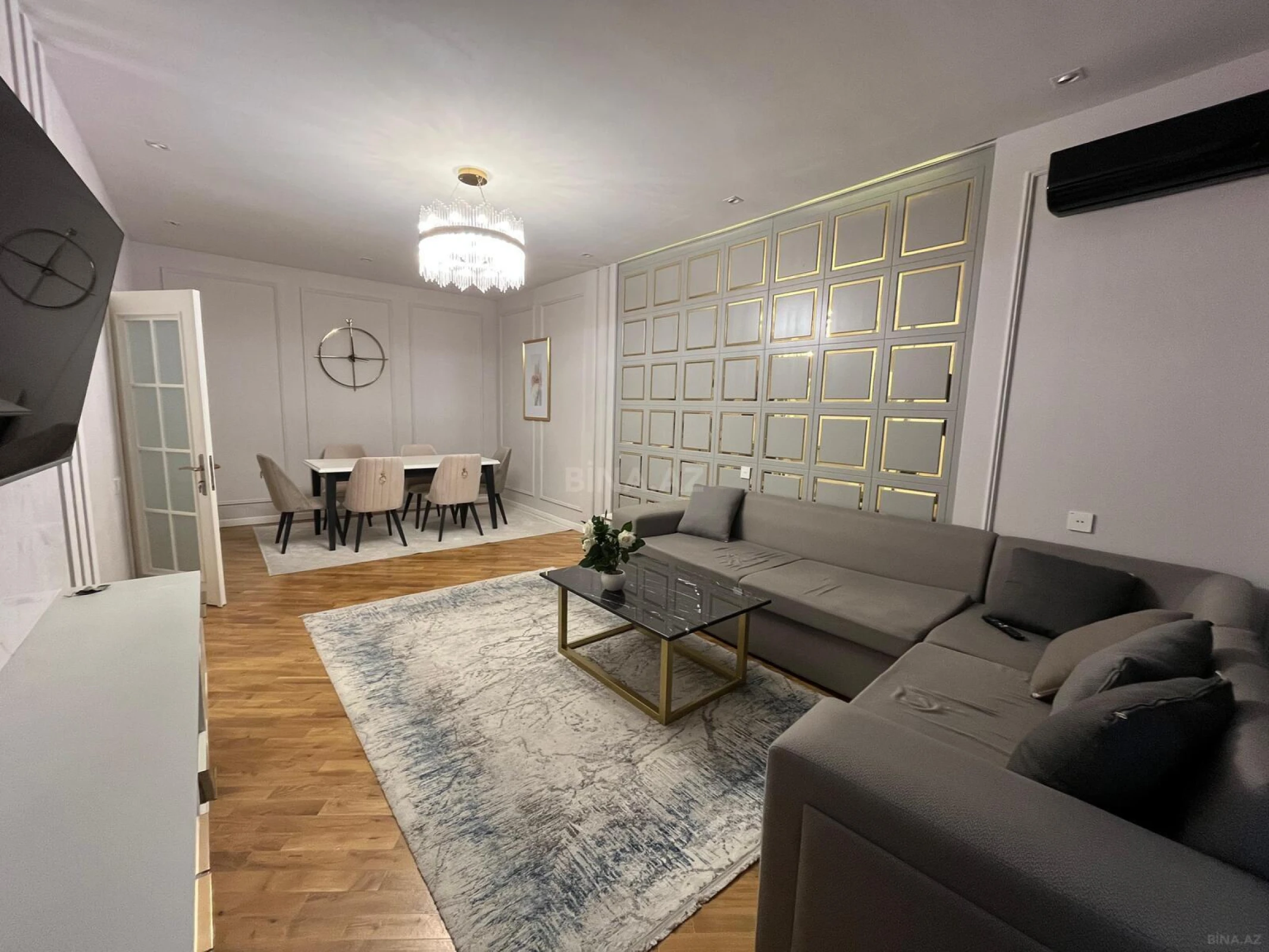 Kirayə verilir 2 otaqlı mənzil 105 m²