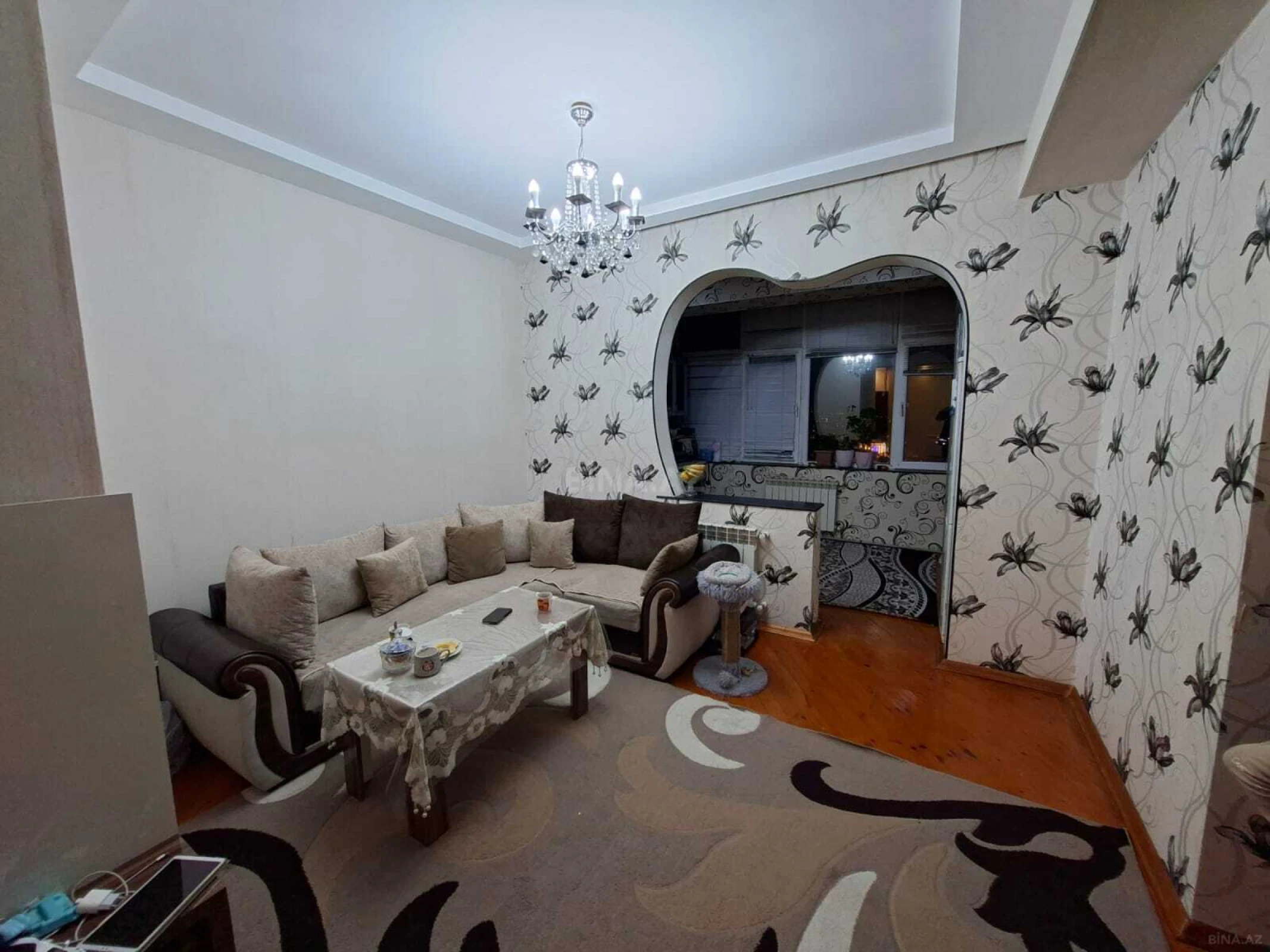 Satılır 2 otaqlı mənzil 74 m²