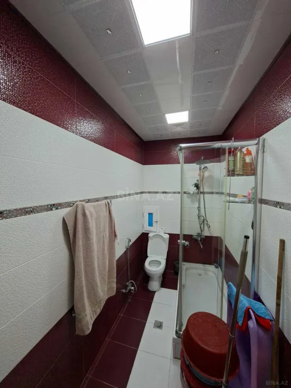 Satılır 2 otaqlı mənzil 74 m²