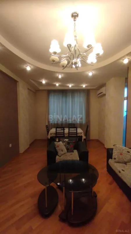 Satılır 3 otaqlı mənzil 87 m²