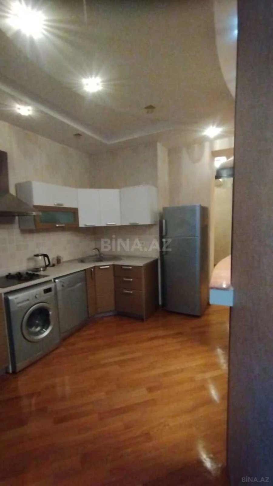 Satılır 3 otaqlı mənzil 87 m²