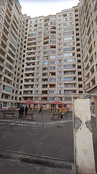 Satılır 3 otaqlı mənzil 87 m²