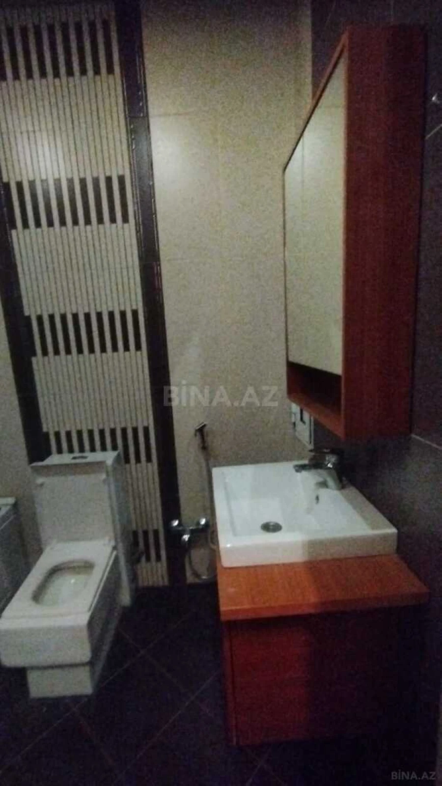 Satılır 3 otaqlı mənzil 87 m²