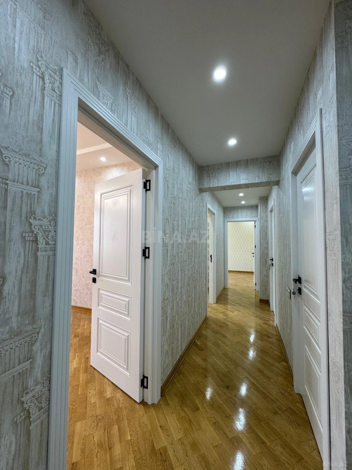 Satılır 3 otaqlı mənzil 90 m²