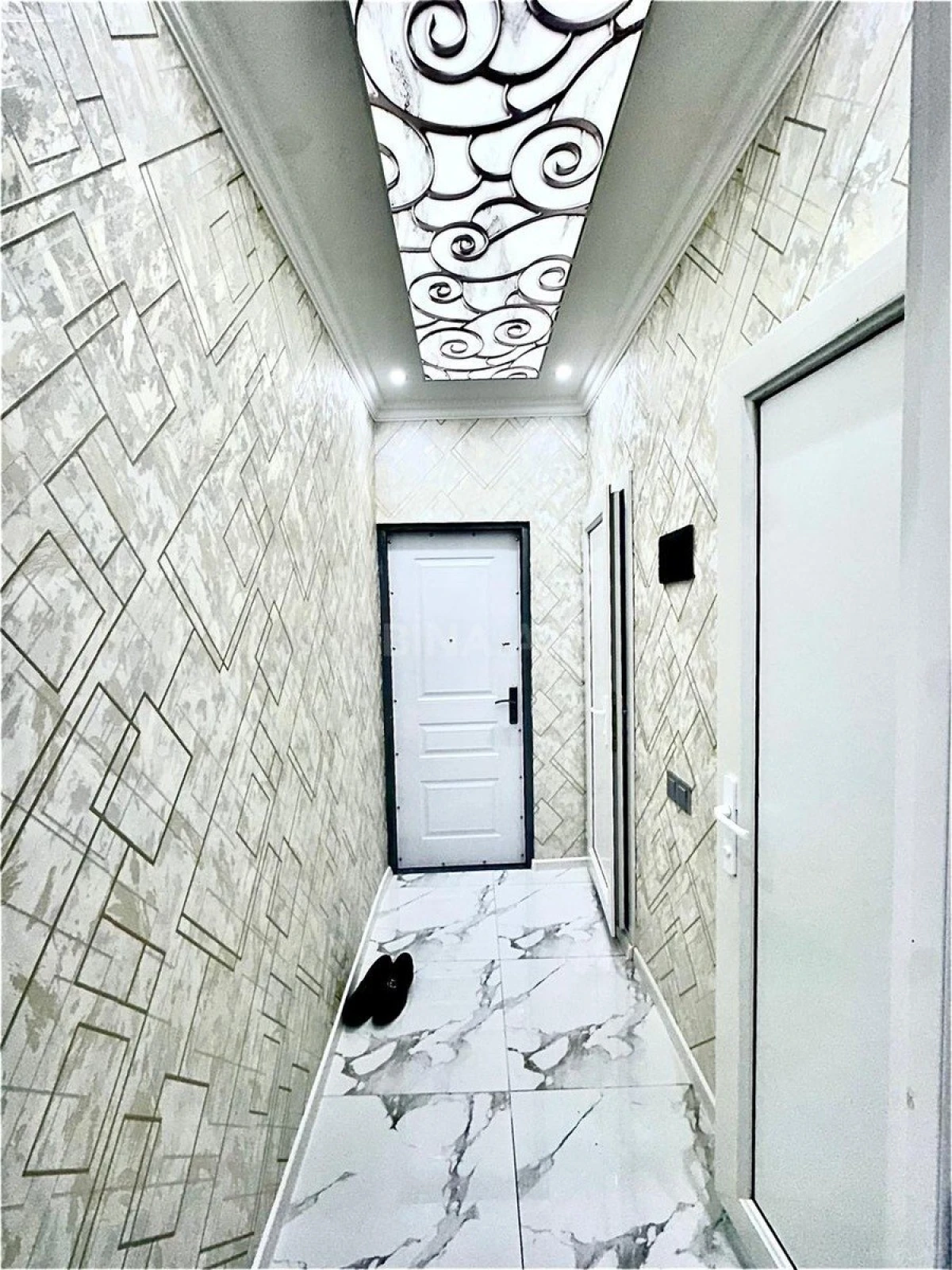 Satılır 2 otaqlı mənzil 52 m²