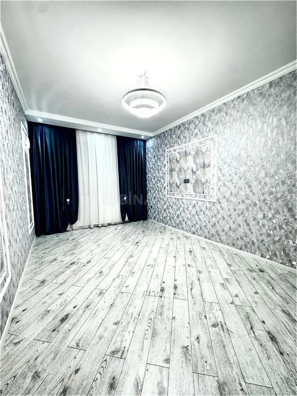 Satılır 2 otaqlı mənzil 52 m²