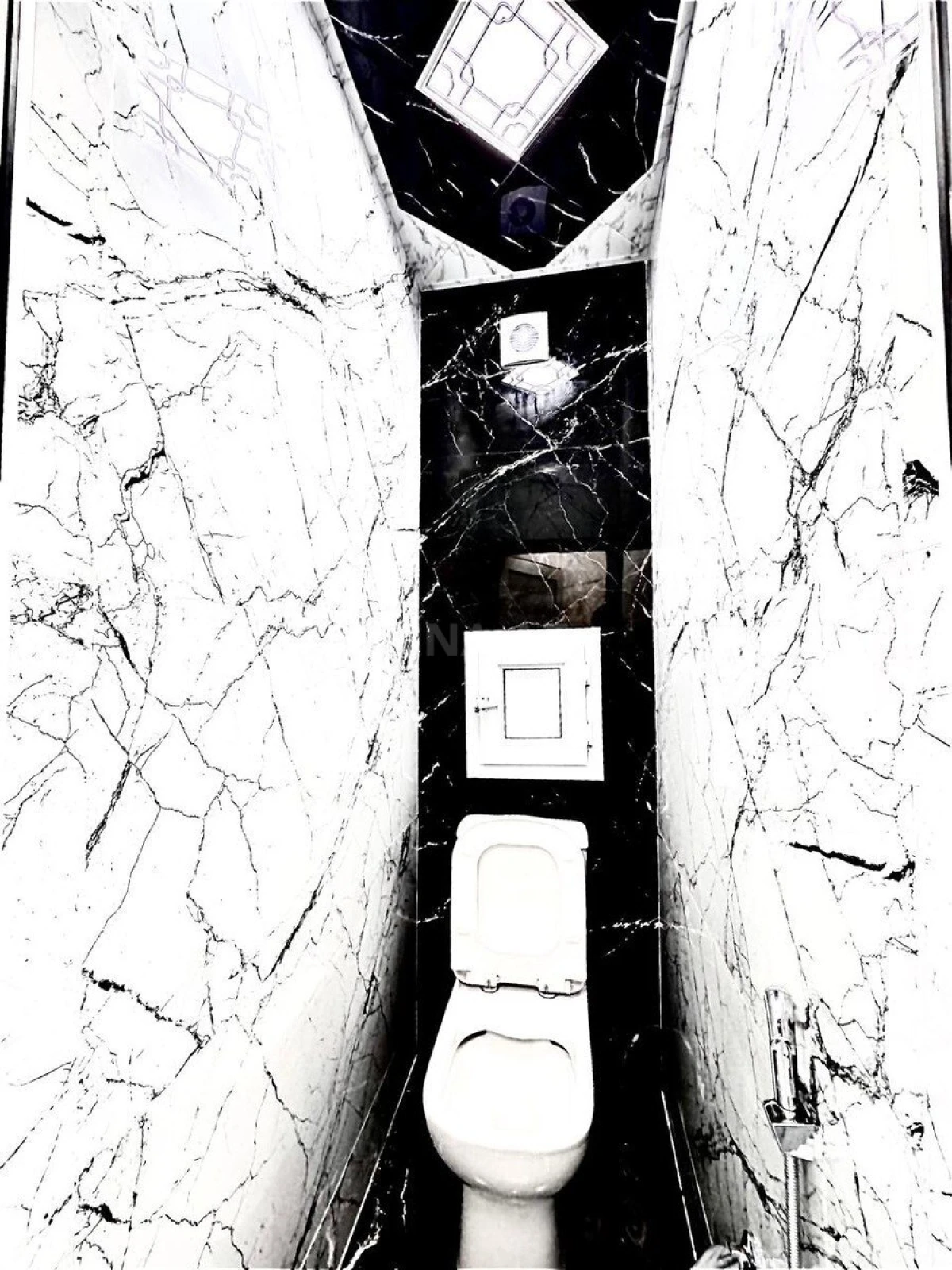 Satılır 2 otaqlı mənzil 52 m²