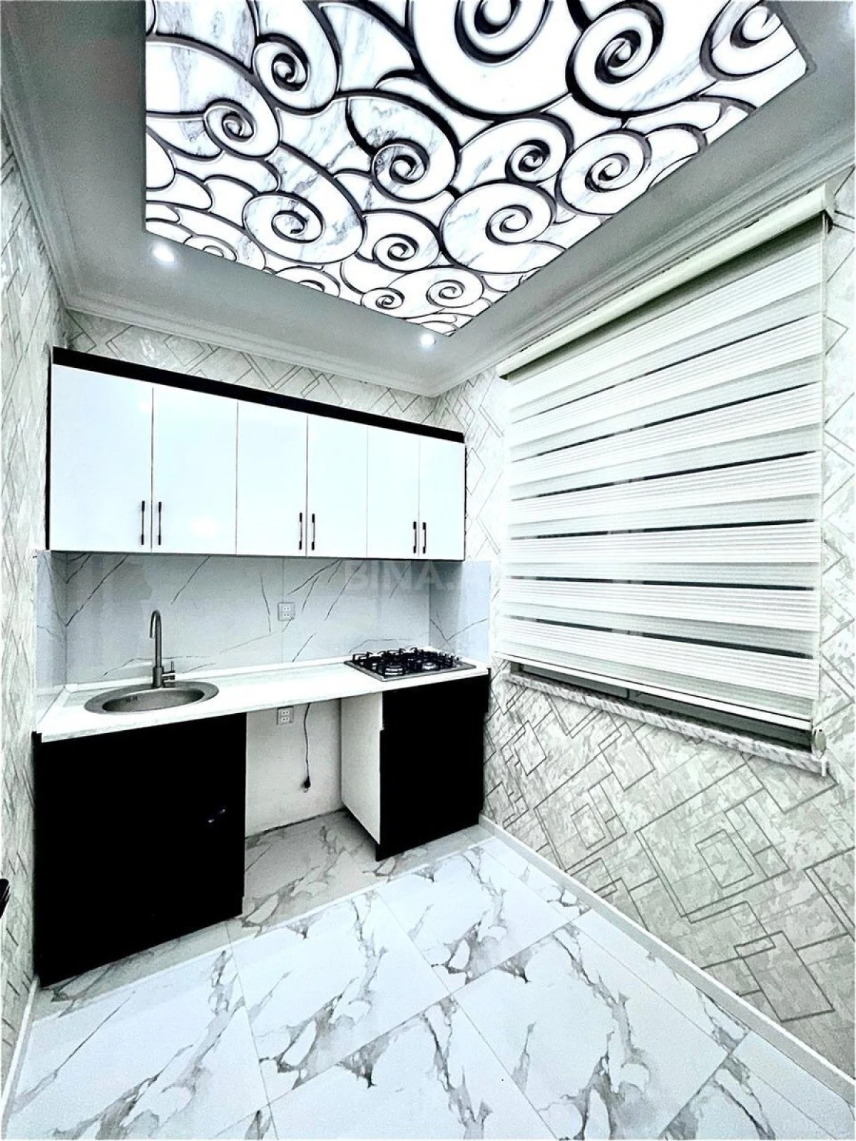 Satılır 2 otaqlı mənzil 52 m²