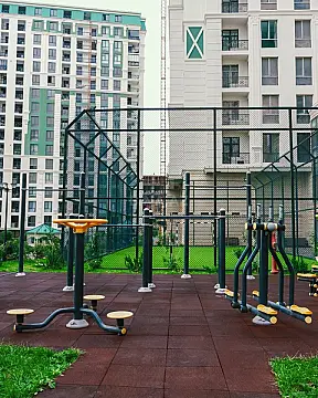 Satılır 4 otaqlı mənzil 220 m²