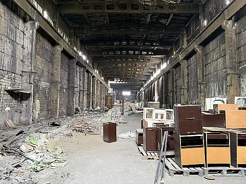 Satılır obyekt 2800 m²