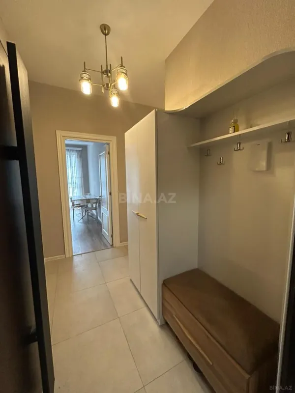 Kirayə verilir 2 otaqlı mənzil 85 m²
