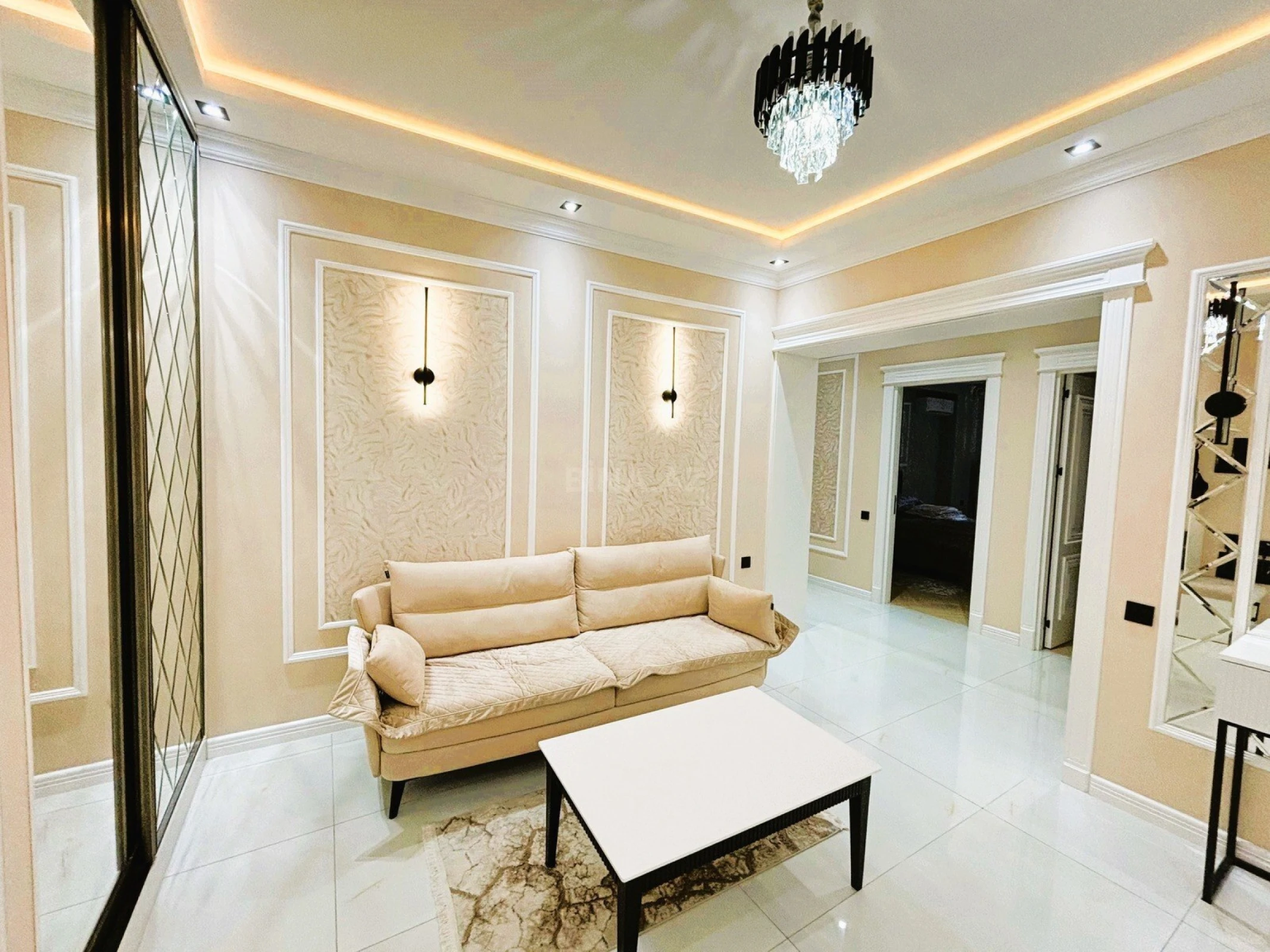 Satılır 4 otaqlı mənzil 167.7 m²