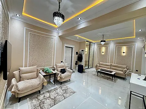 Satılır 4 otaqlı mənzil 167.7 m²