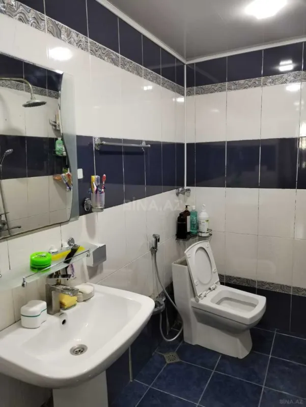 Satılır 3 otaqlı mənzil 108 m²