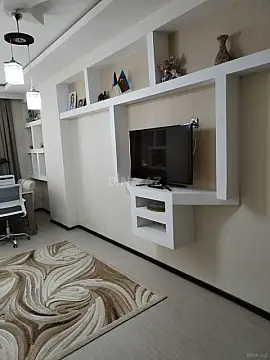 Satılır 3 otaqlı mənzil 108 m²