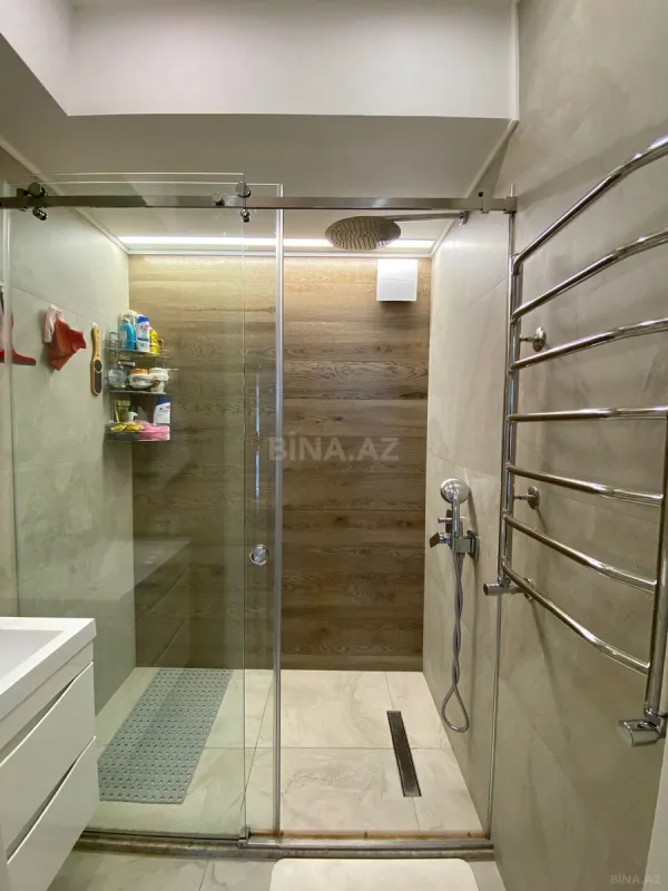 Kirayə verilir 3 otaqlı mənzil 120 m²