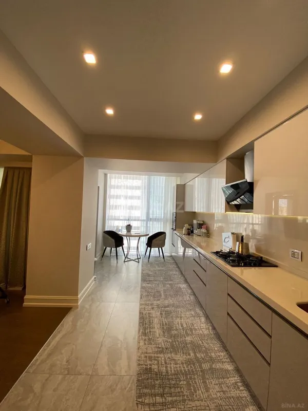 Kirayə verilir 3 otaqlı mənzil 120 m²