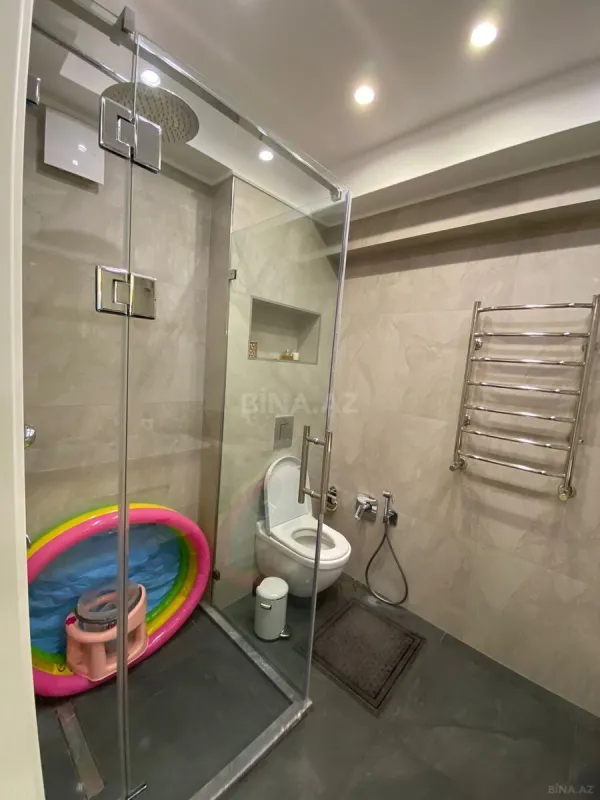 Kirayə verilir 3 otaqlı mənzil 120 m²