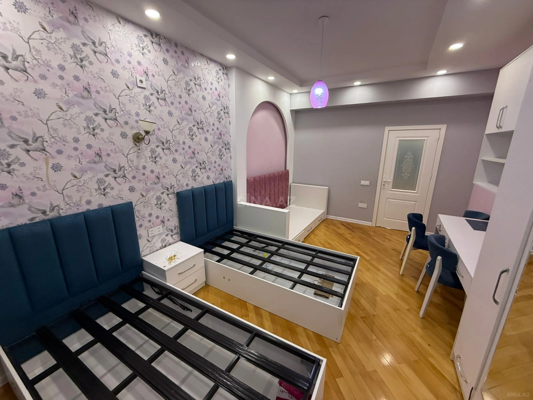 Satılır 3 otaqlı mənzil 120 m²