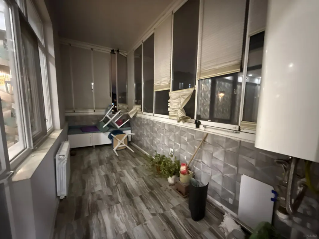 Satılır 3 otaqlı mənzil 120 m²